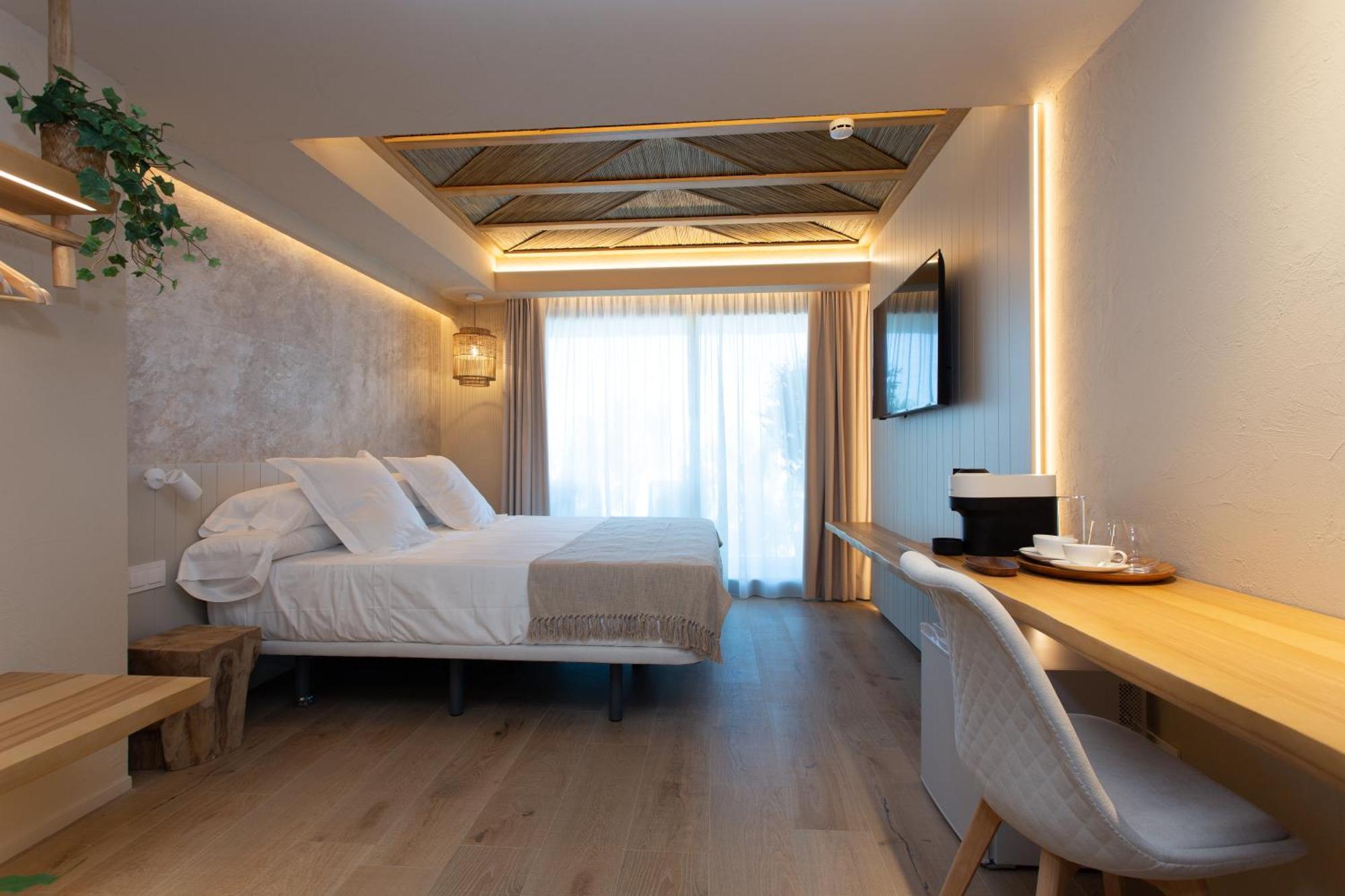 Xulos Rooms & Suites Peñíscola المظهر الخارجي الصورة